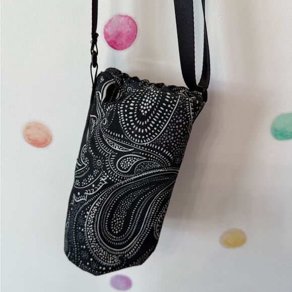 Black and White Patterned Women's Bag - Picture 5 of 7